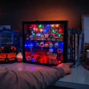 The Upside Down Display — Espositore Stranger Things 25x25cm